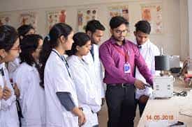 Lab Dr. Ram Manohar Lohia College of Pharmacy (Dr.RMLCP, Ghaziabad) in Ghaziabad