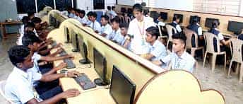 Computer Lab Sri Adhisankarar Polytechnic College, Tiruchirappalli  