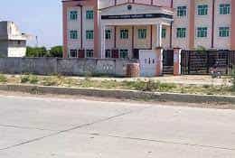 Campus Brajkishor Vishnukumar Mahavidyalaya in Jalaun