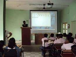 Smart class Rambhau Lingade Adhyapak Mahavidyalaya (RLAM), Buldhana in Buldhana