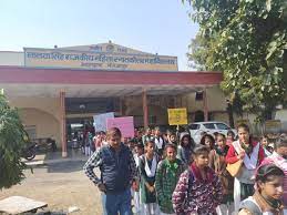 Group photo Rajkiya Mahila Snatkottar Mahavidyalaya in Banda