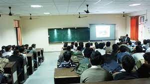 Classroom for Naraina Vidya Peeth Engineering & Management Institute (NVPEMI, Kanpur) in Kanpur 