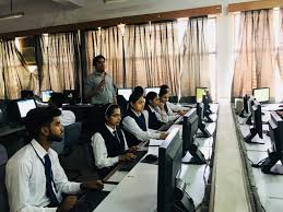 Computer Lab Maharaja Agarsen Mahavidyalaya Jagadhari in Yamunanagar