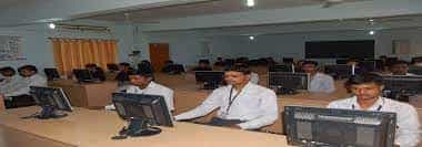  Computer lab Shriram Institute of Engineering and Technology (SIET, Paniv Solapur) in Solapur
