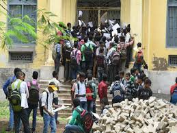 Students Kaloji Narayana Rao University of Health Sciences in Warangal	