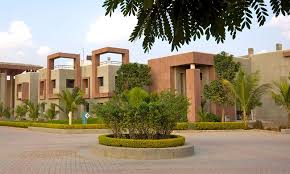 Image for Uka Tarsadia University in Surat