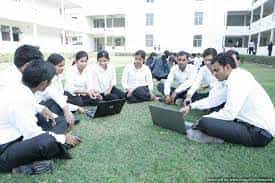 Group photo Dayanand Dinanath College of Management (DDCM, Kanpur) in Kanpur 