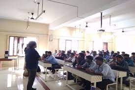 Conversation teachers or students Dr. M.G.R. Educational and Research Institute in Chennai	