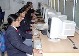 Computer lab  Bhai Gurdas Institute of Management and Technology (BGIMT, Sangrur) in Sangrur