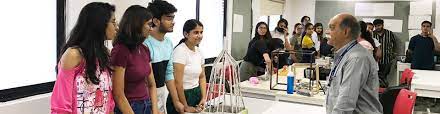 practical class Brainz Institute of Design (BID, Ahmedabad) in Ahmedabad