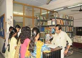 Library Vijaygarh Jyotish Ray College (VJRC), Kolkata