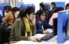 Computer lab  SRM, Institute of Legal Studies (SRM-ILS, Lucknow) in Lucknow