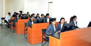 Computer Lab for Bharati Vidyapeeth University Center For Health Management Studies & Research (BVU-CHMSR), Pune in Pune