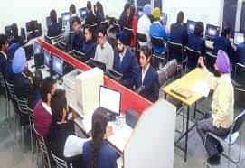 Computer Lab Gujranwala Guru Nanak Institute of Management And Technology (GGNIMT, Ludhiana) in Ludhiana