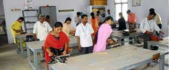 Lab Loyola Institute of Technology and Management (LITAM, Guntur) in Guntur