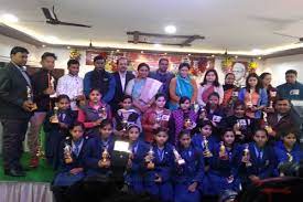 Group photo Kanpur Vidya Mandir Mahila Mahavidyalaya (KVMMM, Kanpur) in Kanpur 