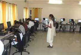 Compute lab  Vidya Vikas Pratishthan Institute of Engineering and Technology (VVPIET, Solapur) in Solapur