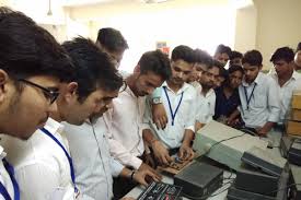 Lab Prabhat Engineering College, Kanpur in Kanpur 