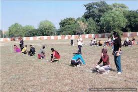 Students Veerangana Maharani Laxmibai Rajakiy Mahila Mahavidyalay in Jhansi