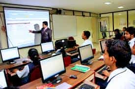 Digital class Kashi Institute of Technology in Varanasi