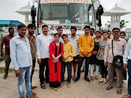 Group photo Late Shri Pooran Ramprakash Dixit Mahavidyalaya in Hamirpur