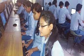 Computer Lab Ingraham Polytechnic (IP, Ghaziabad) in Ghaziabad