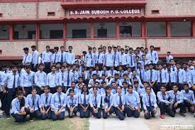 Students of S S Jain Subodh P G College, Jaipur in New Delhi