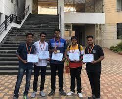  S K Somaiya College Group Photo with Certificate