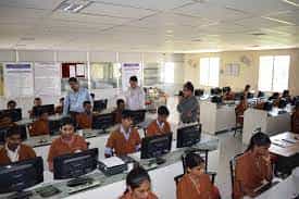 Computer Lab for Sree Arumugham Polytechnic College (SAPC), Cuddalore in Cuddalore	