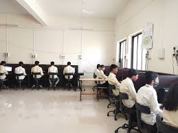 Computer Lab Photo  Government Polytechnic, Nanded in Nanded	