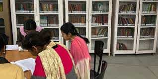 Library B.L.M. Girls College  in Jalandar