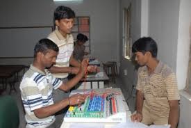 Research Practice by the students of University Visvesvaraya College of Engineering Bengaluru in 	Bangalore Urban