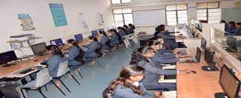 Computer Lab for Tararani Vidyapeeth's Kamala College (TVKC), Kolhapur in Kolhapur