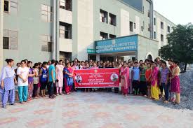 Group photo Bhagat Phool Singh Mahila Vishwavidyalaya in Sonipat