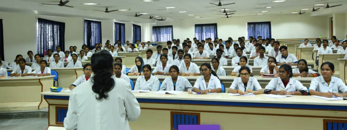 CLassroom  SRM Institute of Science and Technology (SRM IST), Tiruchirappalli 