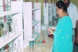 Practical  Smt. Manorama Mahavidyalaya (SMM, Phaphund ) in Auraiya