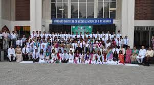 Students Of Group Jamia Hamdard in New Delhi