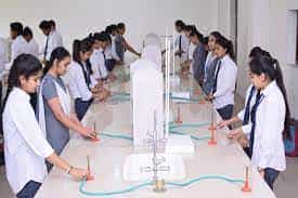 Lab Dr. Ram Manohar Lohia College of Pharmacy (Dr.RMLCP, Ghaziabad) in Ghaziabad