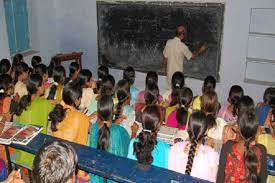 Classroom Mukandlal National College (MLNC Radaur) in Yamunanagar