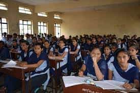 Class  Hirachand Nemchand College of Commerce (HNCC, Solapur) in Solapur
