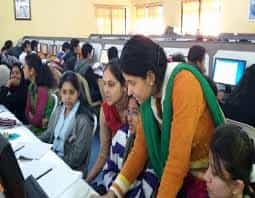Computer Lab  Sir Dr. M.S. Gosavi Polytechnic Institute, Nashik in Nashik