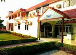 Front view  Chanakya Law College (CLC, Udham Singh Nagar) in Udham Singh Nagar