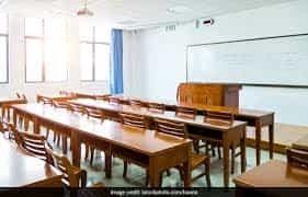 Class Room of PBN College, Guntur in Guntur
