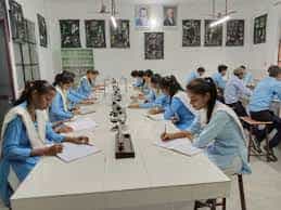 Lab Shree Krishna Educational Institute (SKEI, Sitapur) in Sitapur