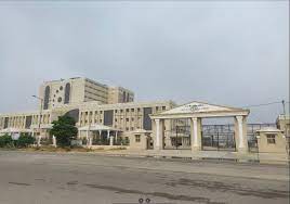 Building Rajasthan University of Health Sciences in Jaipur