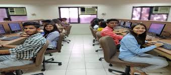 Computer lab Atmiya University in Rajkot