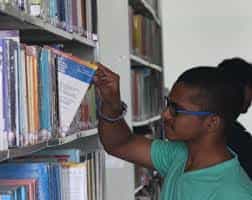 Library C.A.R.E College of Arts And Science, Tiruchirappalli 