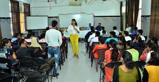 Class Room of Shia PG College Lucknow in Lucknow