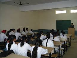 Class St. Soldier institute of Pharmacy & Polytechnic(ST-SIPP), Jalandhar in Jalandhar