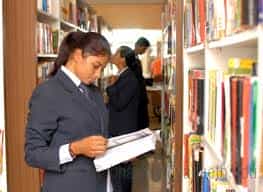 Library Abhijit Kadam Institute of Management and Social Sciences (AKIMSS, Solapur) in Solapur